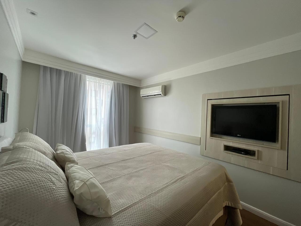 Flat Particular Hotel Mercure Brasilia Lider Exterior foto